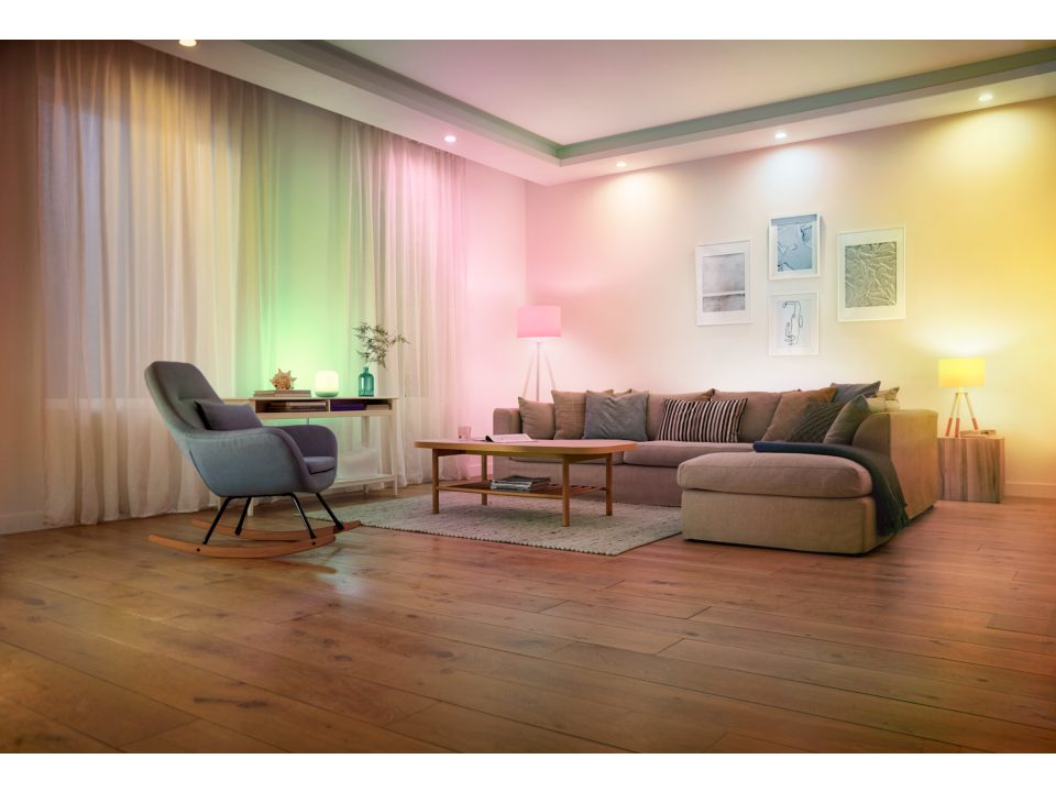 Luminária Hero Smart Led Wifi Bluetooth Rgb Bivolt WiZ