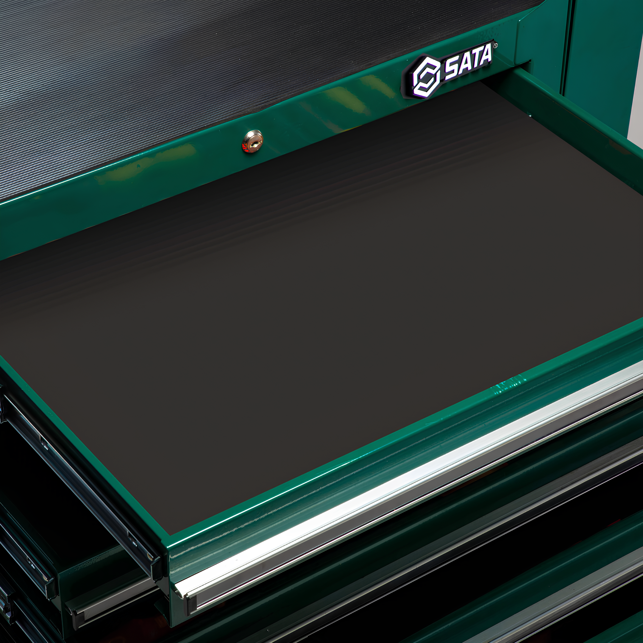 Carro Para Ferramentas Com 7 Gavetas ST95107SC Sata