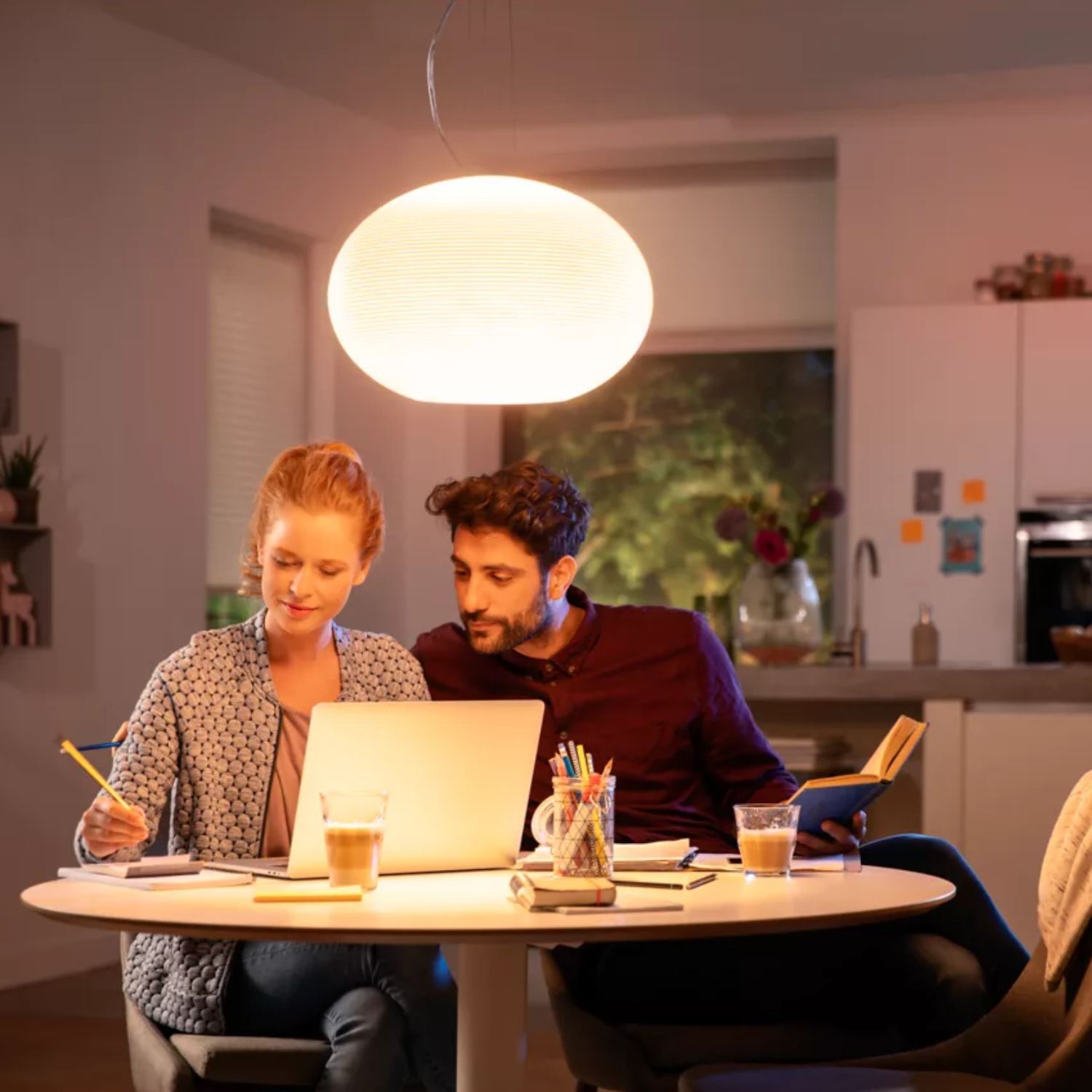 Pendente Led Flourish 39,5W Rgbw 2750Lm Dim Philips Hue