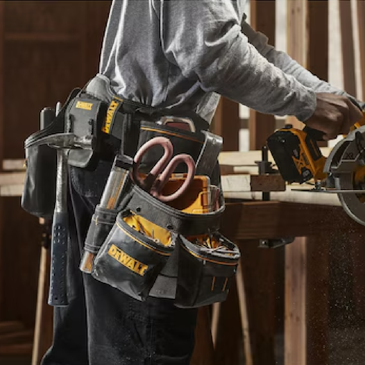 Cinto Ferramenta Profissional Suspensório 25 Bolsos Dewalt