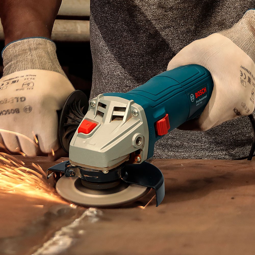 Esmerilhadeira Angular 4.1/2'' 710W 127V GWS 700 Profissional Bosch